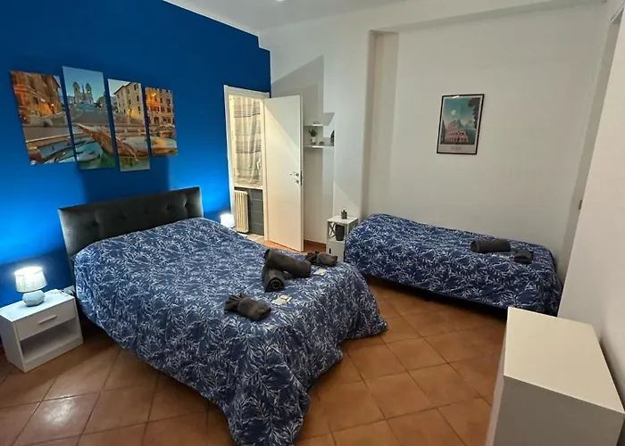 Ideal For Travelers, Local Vibes, Ensuite Bathroom